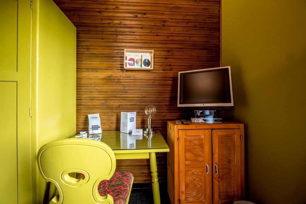 Art-Lodge Kunstpension Африц Екстериор снимка